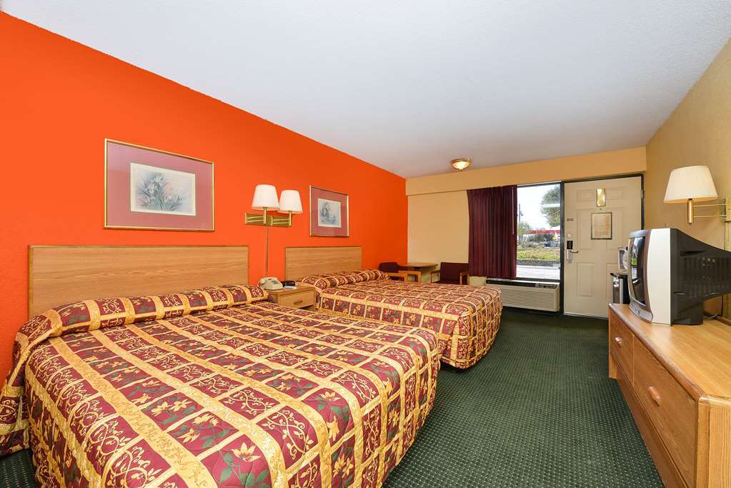 Super Value Inn Valdosta Room photo