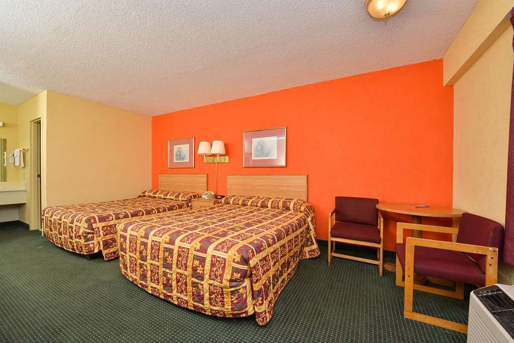 Super Value Inn Valdosta Room photo